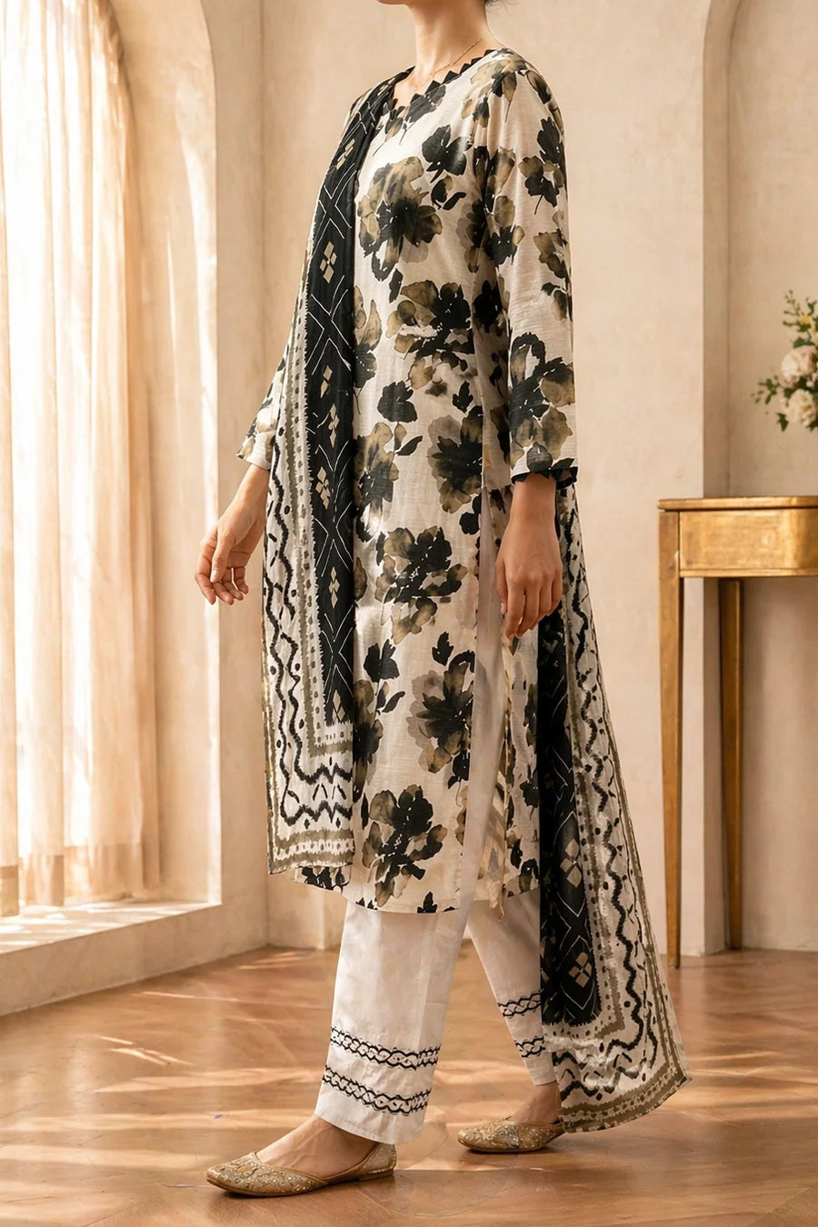 Monara Contrast Print