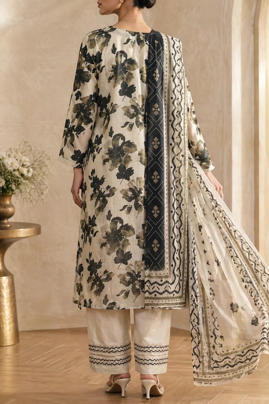Monara Contrast Print
