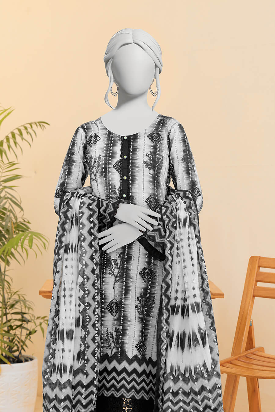 Monochrome Grace