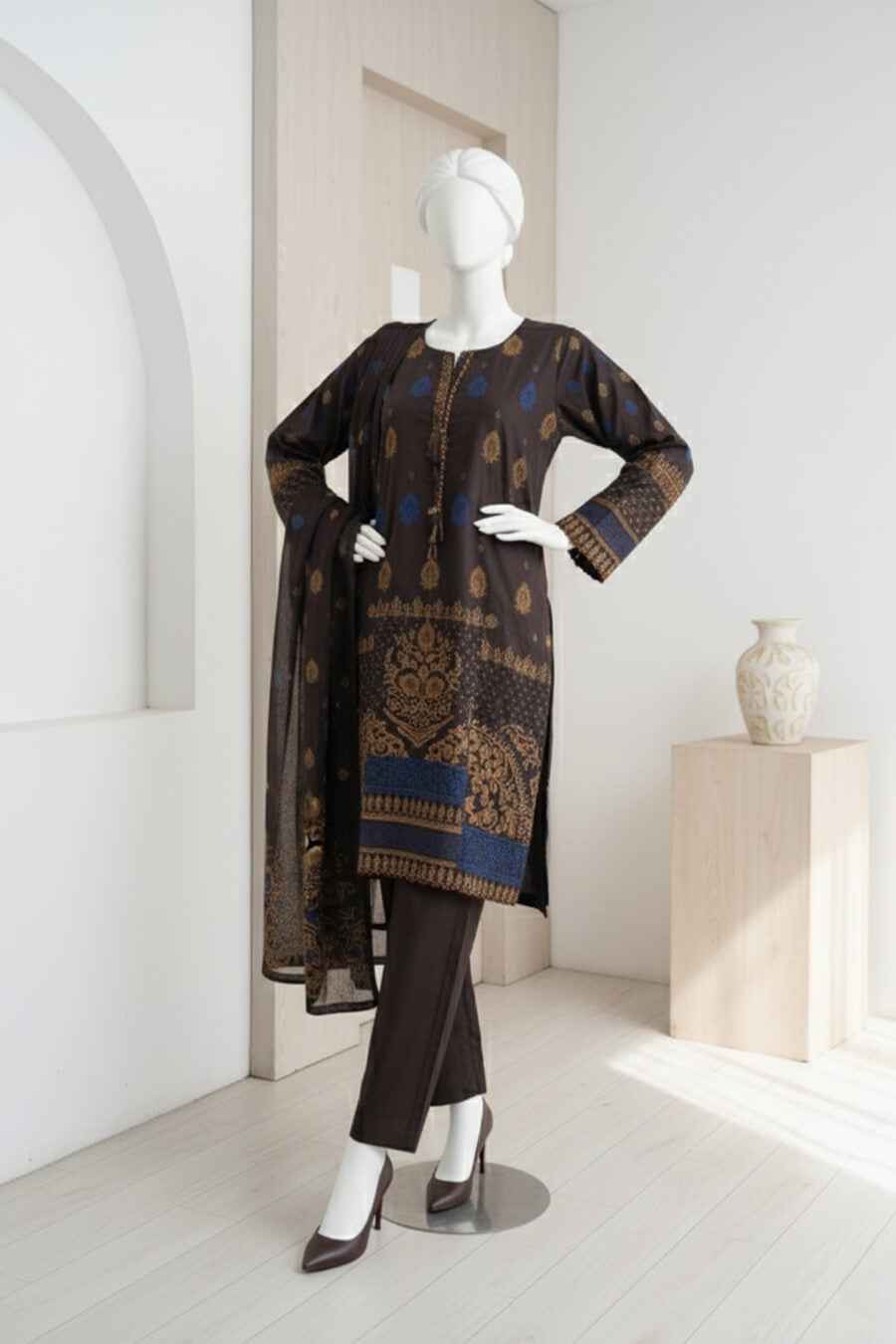 Royal Ebony