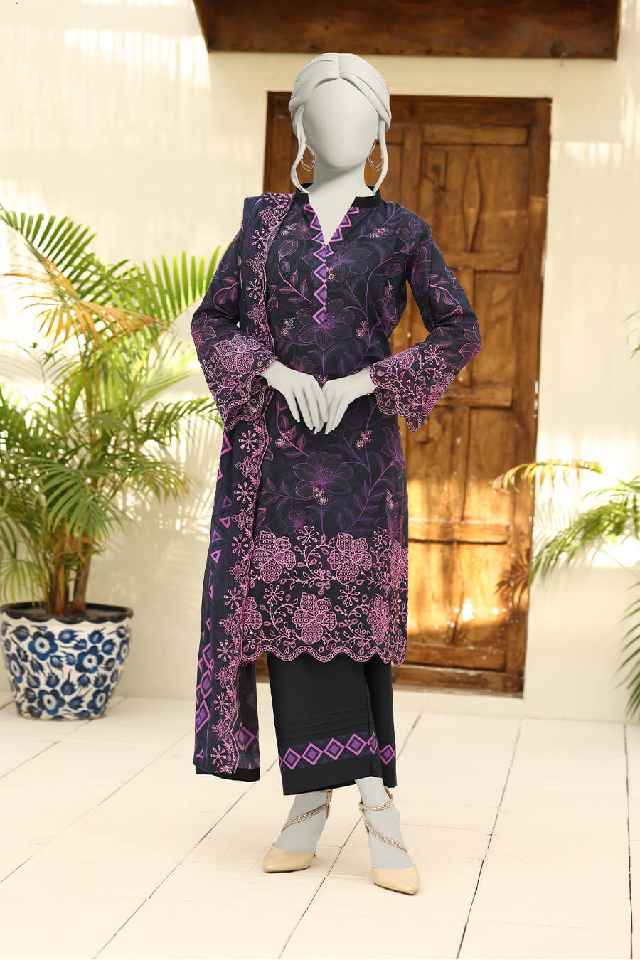 Velora Amethyst Veil