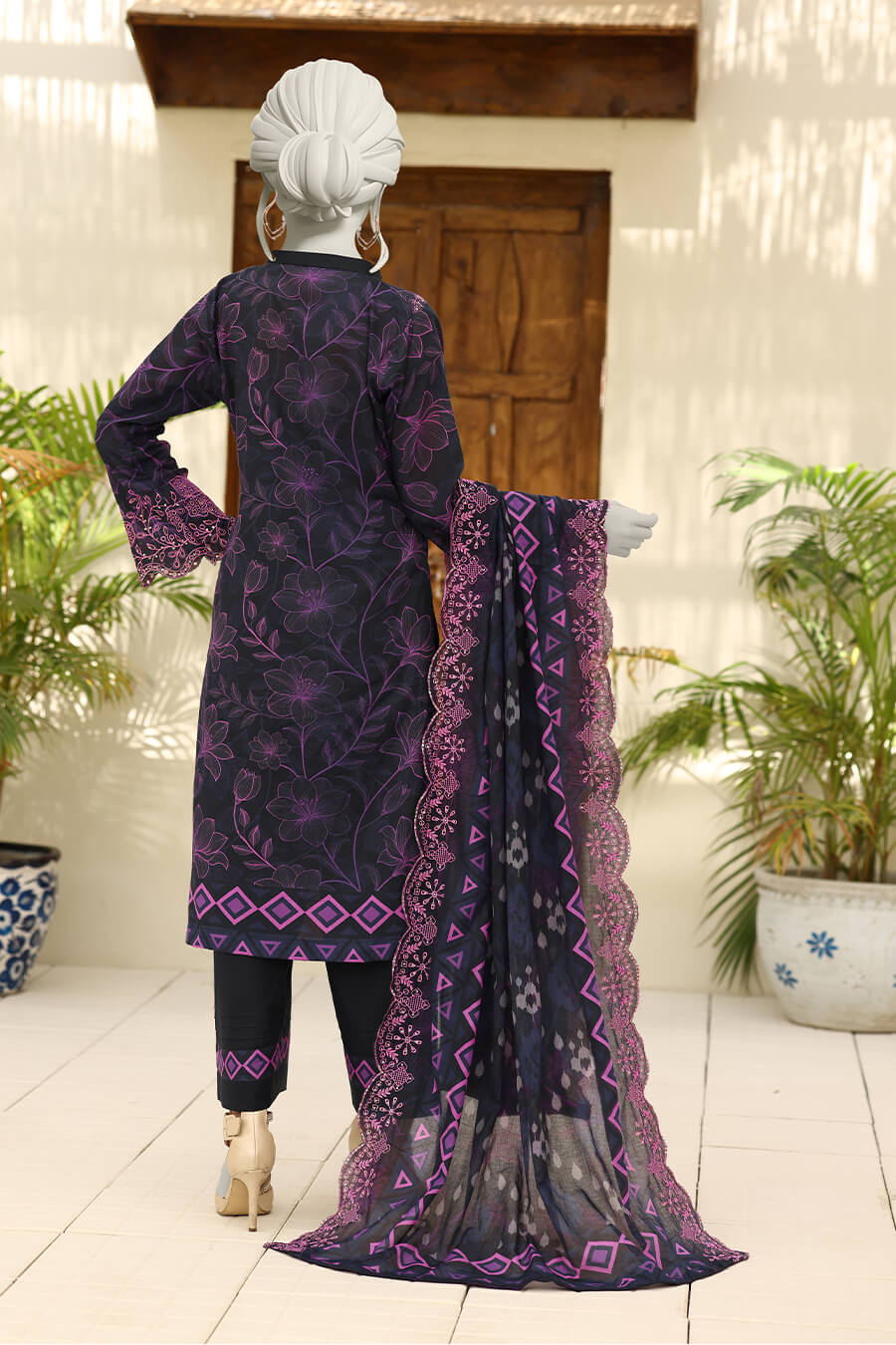 Velora Amethyst Veil