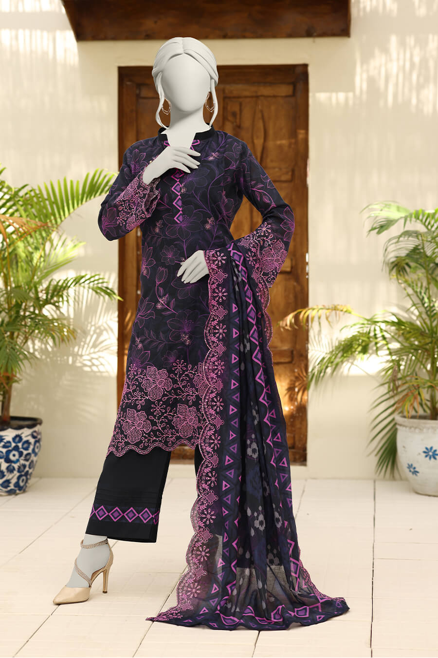 Velora Amethyst Veil